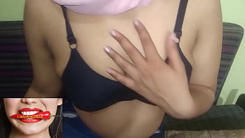 A Dusky Beauty Bares Her Luscious Curves
