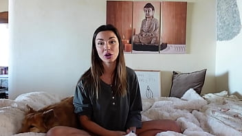 Ultimate Masturbation Guide For Women: A Step-by-step Tutorial With Sex Educator Roxy Fox